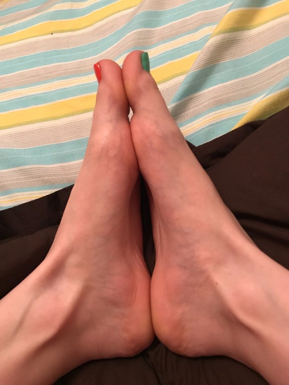 Feet Pics For Sale! Accepting Requests.