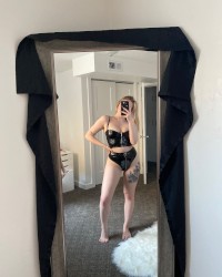 Sexy leather blonde babe photo