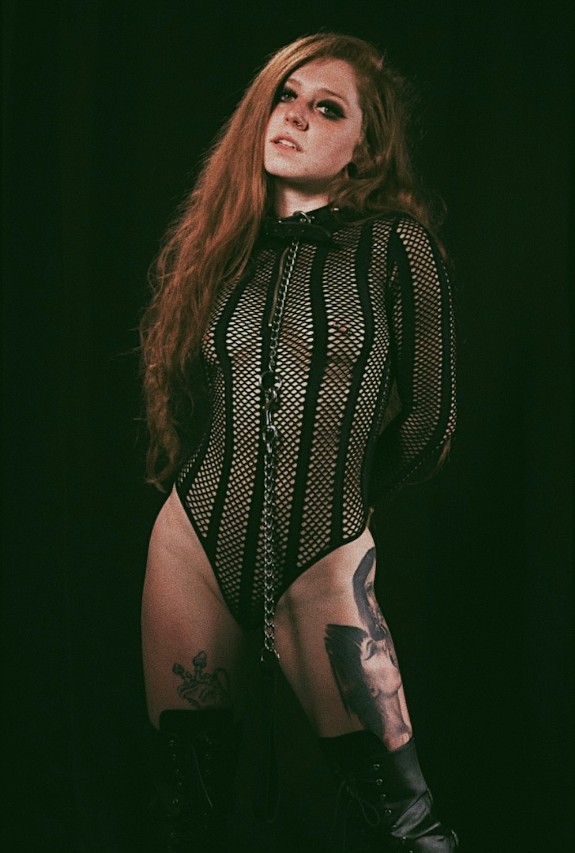 who wants to slap that smile off my face? :)