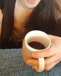 Live-in hottie photo