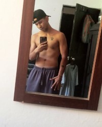 Ryan- aka sexy photo