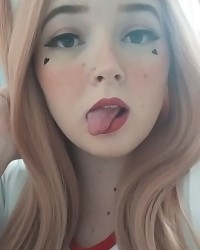 E-girl  photo