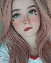 E-girl  photo