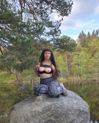 Random photoshoot pics you can find the full sets on my onlyfans thats free photo
