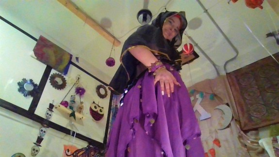 Arabic goddess Bellydancing photos