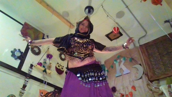 Arabic goddess Bellydancing photos