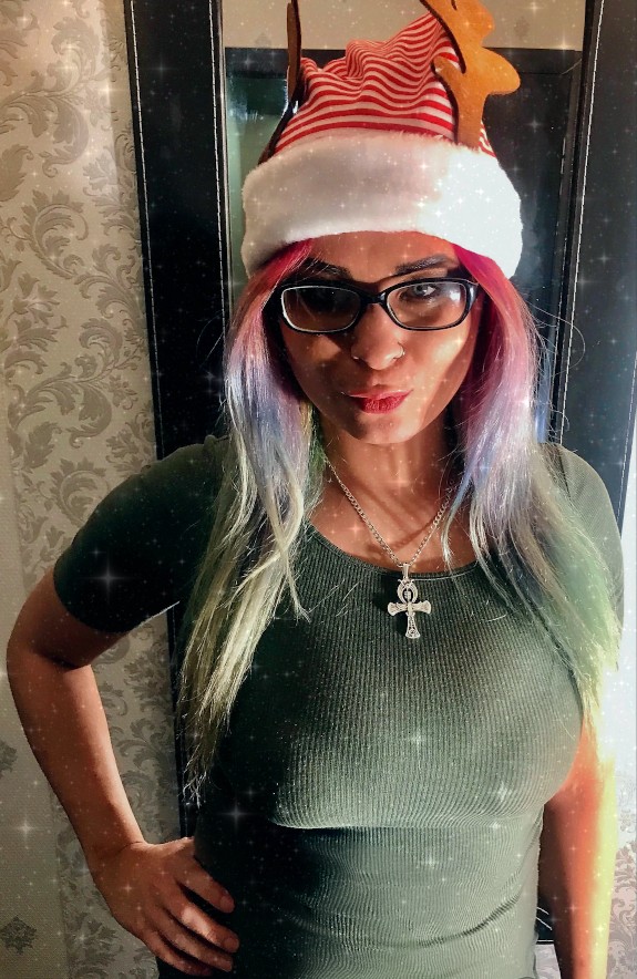 Annessix Reign Erotic photos / photo from filming - MindBreakers