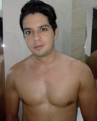 Desnudo por primera vez photo
