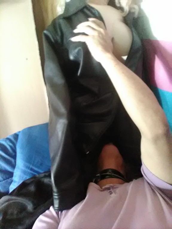 Captains log Today started out as any other day.. Until She walked in..