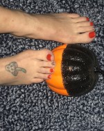 Halloween feet