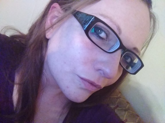 Nerdy teen with big tits do it better