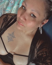 AboriginalN8V selfies photo