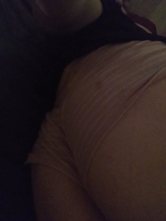 I wanna be fucked good bc my boyfriend refuses to please me