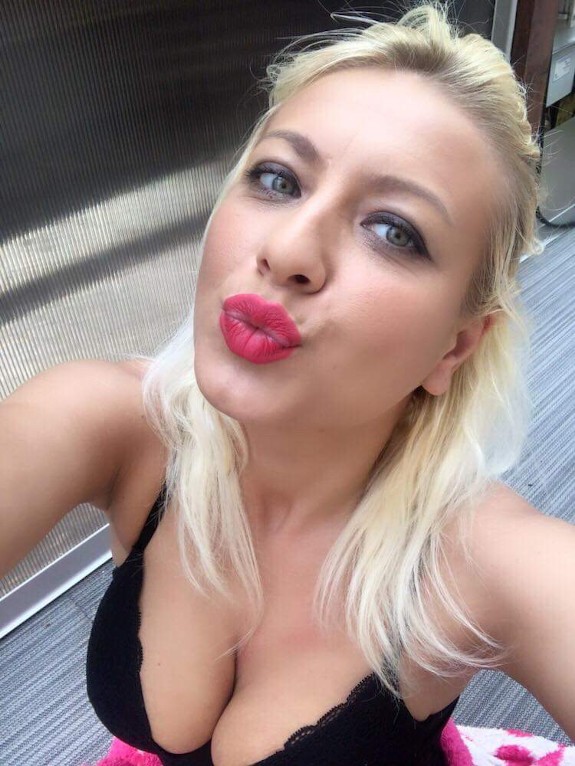 SELFIE