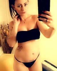 Hot babe , sexy content photo