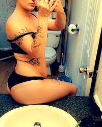 Hot babe , sexy content photo