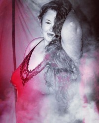 SEXY OKC MILF photo