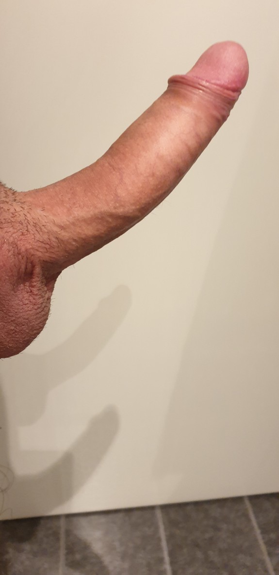 My 7.5 inches dick (19cm)