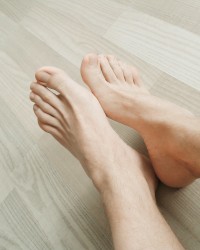 Skinny Guy's Body photo