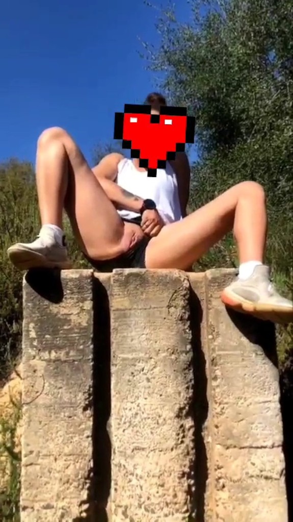 Outdoor fun😈