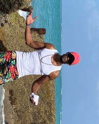 Swuave Hill photo
