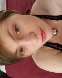 Mostly birdie ass photo