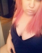 Sexy lil freak