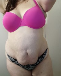 Just some NEW randoms of me💋 photo
