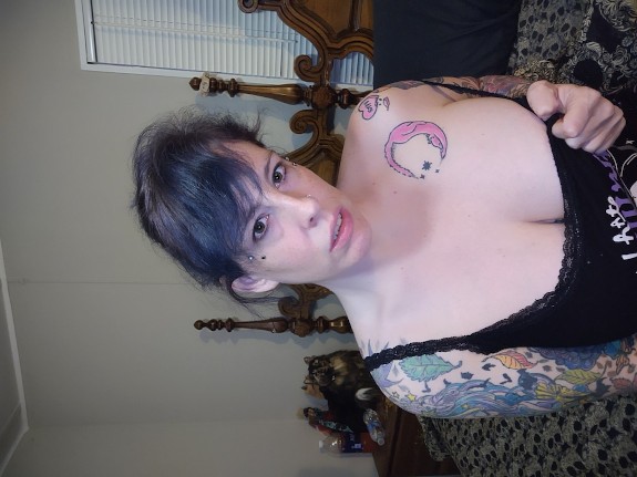 Huge titties
