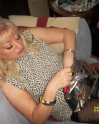 DAY OFF SHIRLEY photo