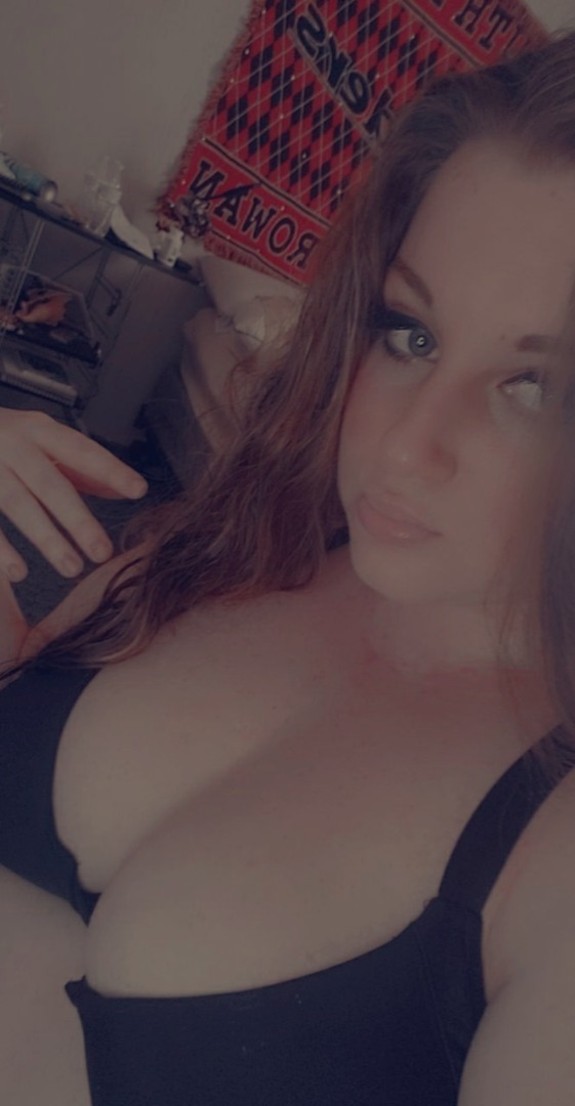 18 yr old titties