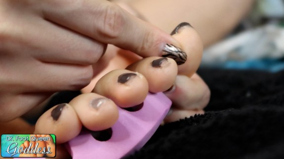 Nail Painting (Gray)