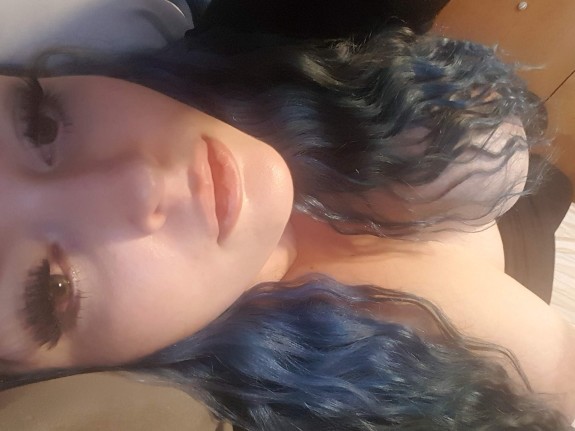 Blue haired lily powersson