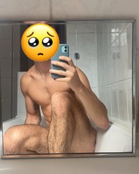 Adding On Fansly 💙 photo