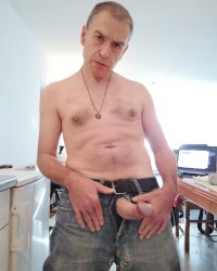 ItalianJohnny is horny and wants to fuck photo