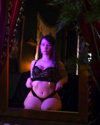 Slim Thicc photo
