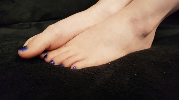 Cosmic Blue Toes