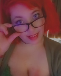 Shadraxx Crimson Red Head photo