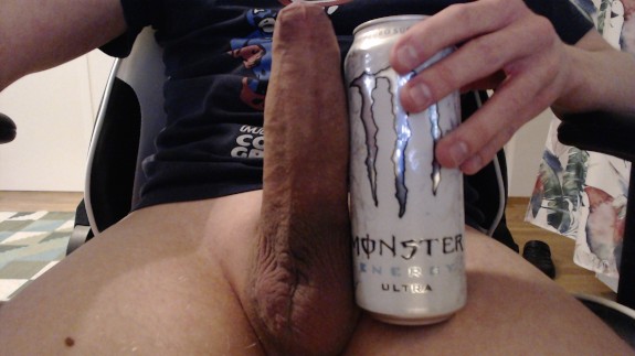 monster can xd photo