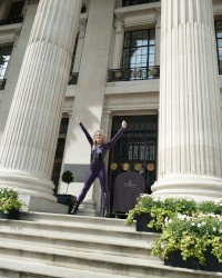 Outdoor Latex Catsuit Public on the Streets of London latexandlovers co uk photo