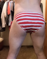 Step-sister's bikini bottoms photo