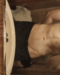 Fit guy selfie photo