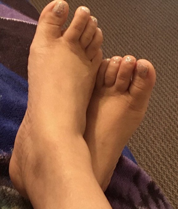 Tiny toes 🥰 6 1/2 photo