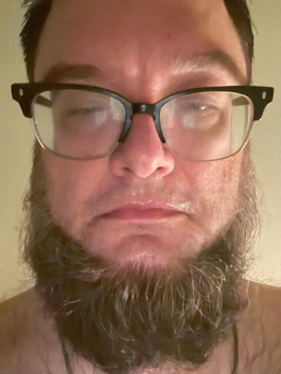 I enjoy it when strangers shoot a load in my face