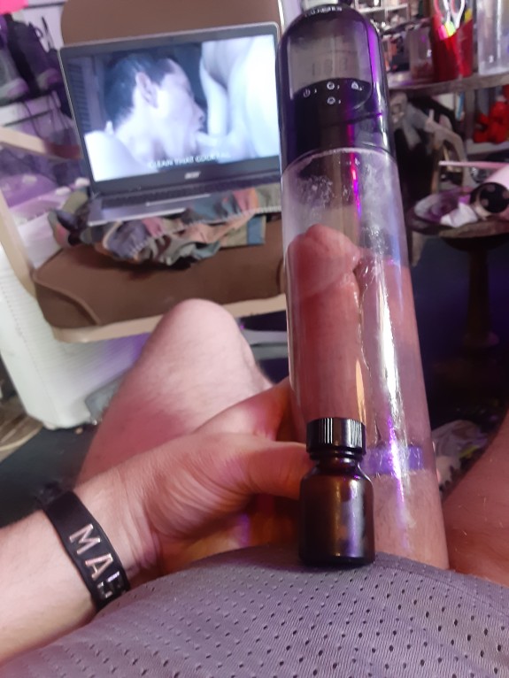 pumped up dick with penis pumps