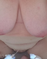 BBW Bath time photo