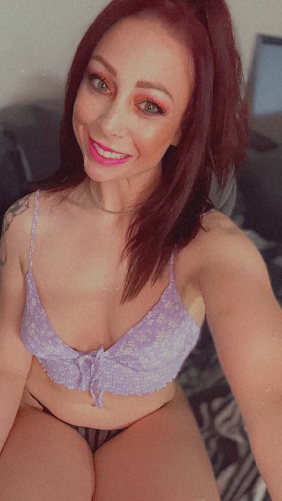 RED HEADED BABE