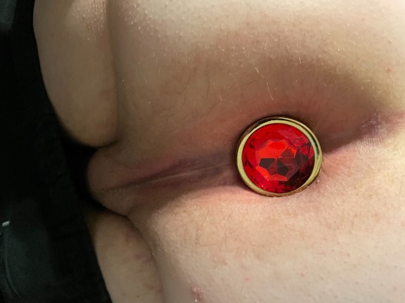 Red Gem Plug