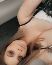MILF B✨ photo