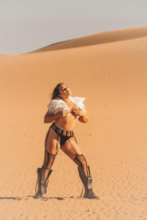 a lucid lens desert dweller shoot